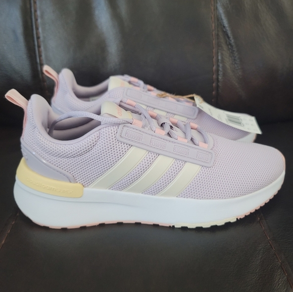 Adidas Racer TR21 GY8241 Women's White/Vapour Pink Sportswear Shoes Size 6 NWB - Picture 1 of 5